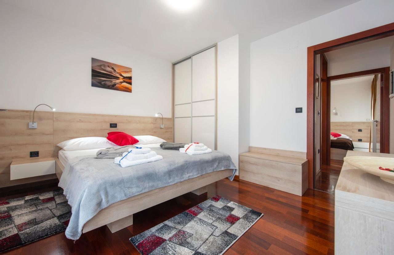 Ratkajec Luxury Apartments Varaždin Esterno foto
