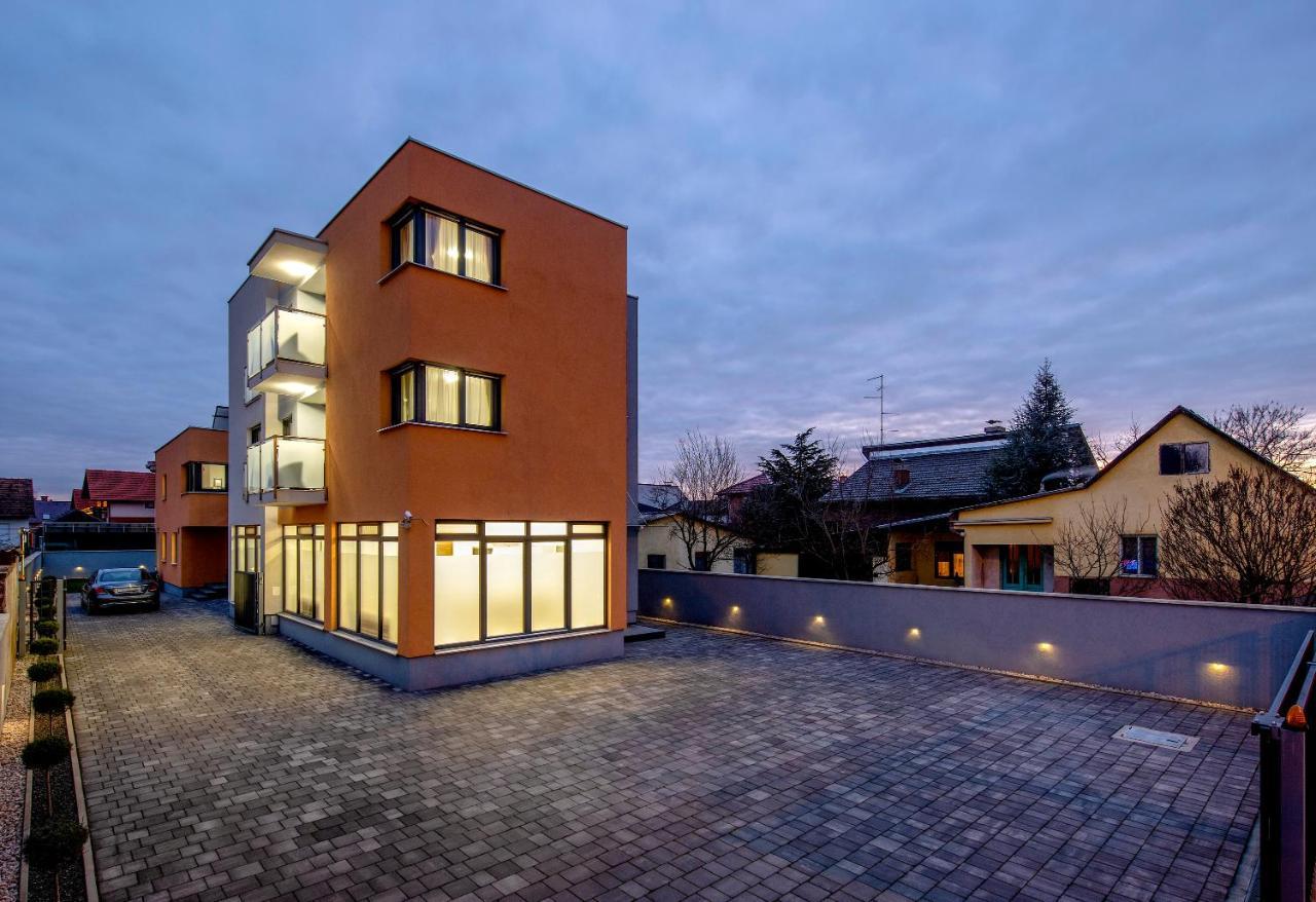 Ratkajec Luxury Apartments Varaždin Esterno foto